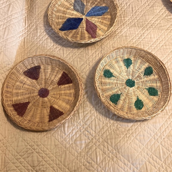 Boho Bohemian Wall Decor Wicker Plates 9.75" Diameter each Set of 3 - Picture 6 of 10